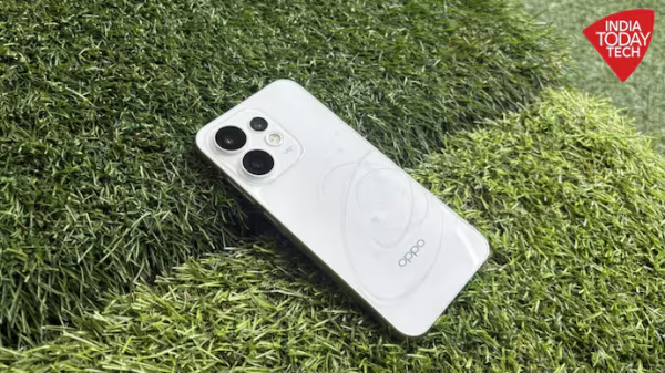 OPPO Reno16 Review: A Stunning Design Meets Powerful Everyday Features